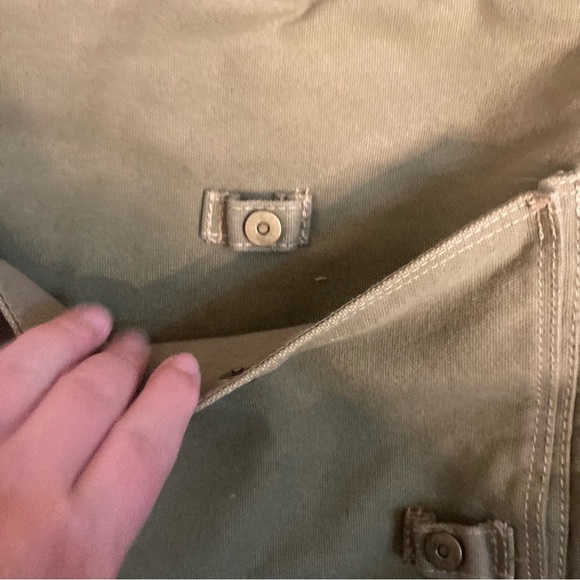 Life Is Good Army Green Messenger Bag - Picture 4 of 8